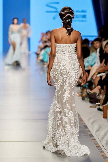 Свадебное платье Briana. Силуэт Рыбка. Цвет Айвори / Капучино, Белый / Молочный. Вид 2