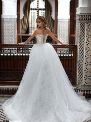 Свадебное платье Aysat. Силуэт Пышное. Цвет Белый / Молочный. Вид 2