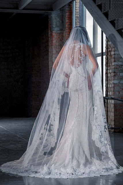 Свадебное платье Alana. Силуэт Рыбка, Прямое. Цвет Белый / Молочный. Вид 4