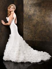 Свадебное платье Calidonia. Силуэт Рыбка. Цвет Белый / Молочный. Вид 1