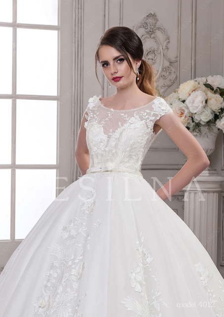 Свадебное платье 4012. Силуэт Пышное. Цвет Белый / Молочный. Вид 3