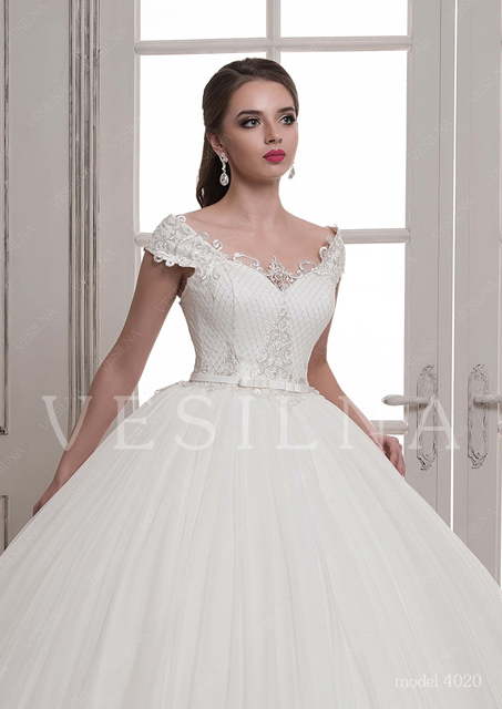 Свадебное платье 4020. Силуэт Пышное. Цвет Белый / Молочный. Вид 3