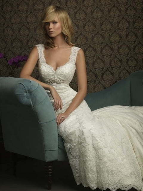 Свадебное платье Амбер. Силуэт Рыбка. Цвет Айвори / Капучино, Белый / Молочный. Вид 3