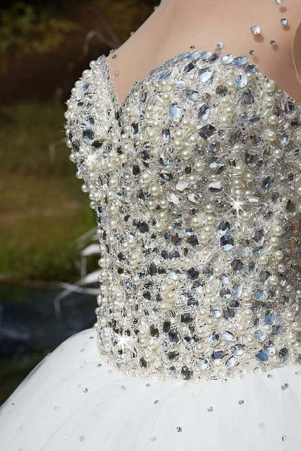 Свадебное платье Darsi. Силуэт Пышное. Цвет Белый / Молочный, Пепельный / Металлик. Вид 3