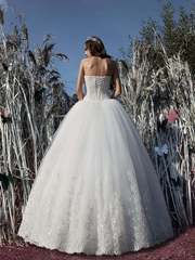 Свадебное платье Lalli. Силуэт Пышное. Цвет Белый / Молочный. Вид 2