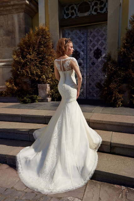 Свадебное платье Leslie. Силуэт Рыбка. Цвет Айвори / Капучино, Белый / Молочный. Вид 2