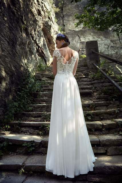 Свадебное платье Макка. Силуэт Прямое. Цвет Белый / Молочный. Вид 2