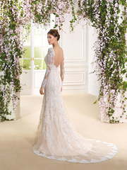 Свадебное платье 14 F06. Силуэт Прямое, Рыбка. Цвет Белый / Молочный, Айвори / Капучино, Персик / Оранжевый. Вид 2