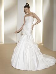 Свадебное платье 5002. Силуэт Прямое, Рыбка. Цвет Белый / Молочный, Айвори / Капучино. Вид 1