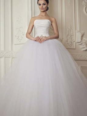 Свадебное платье Rosa Lux. Силуэт Пышное. Цвет Белый / Молочный. Вид 1