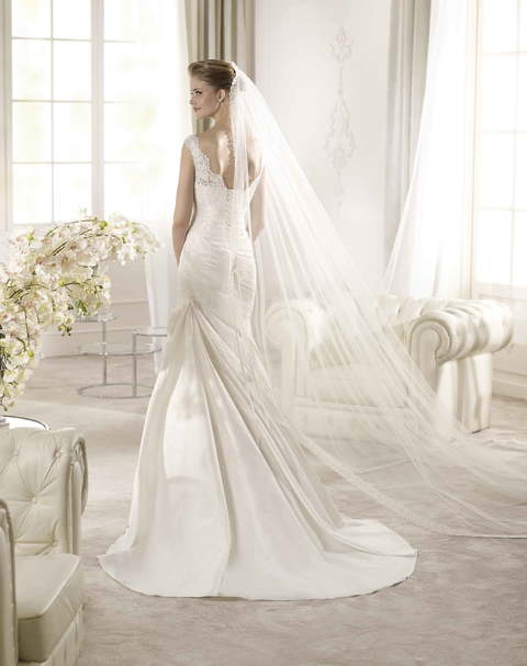 Свадебное платье Altamira. Силуэт Рыбка, Прямое. Цвет Айвори / Капучино, Белый / Молочный. Вид 2