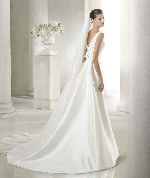 Свадебное платье Saela. Силуэт Рыбка, Прямое. Цвет Айвори / Капучино, Белый / Молочный. Вид 2