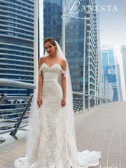 Свадебное платье Lorian. Силуэт Рыбка. Цвет Белый / Молочный, Айвори / Капучино. Вид 1