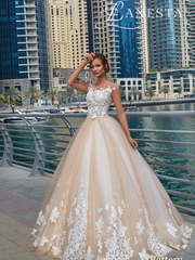 Свадебное платье Bettery. Силуэт Пышное. Цвет Айвори / Капучино, Персик / Оранжевый. Вид 1