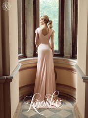 Свадебное платье Yunia. Силуэт Прямое. Цвет Айвори / Капучино, Персик / Оранжевый, оттенки Розового. Вид 2