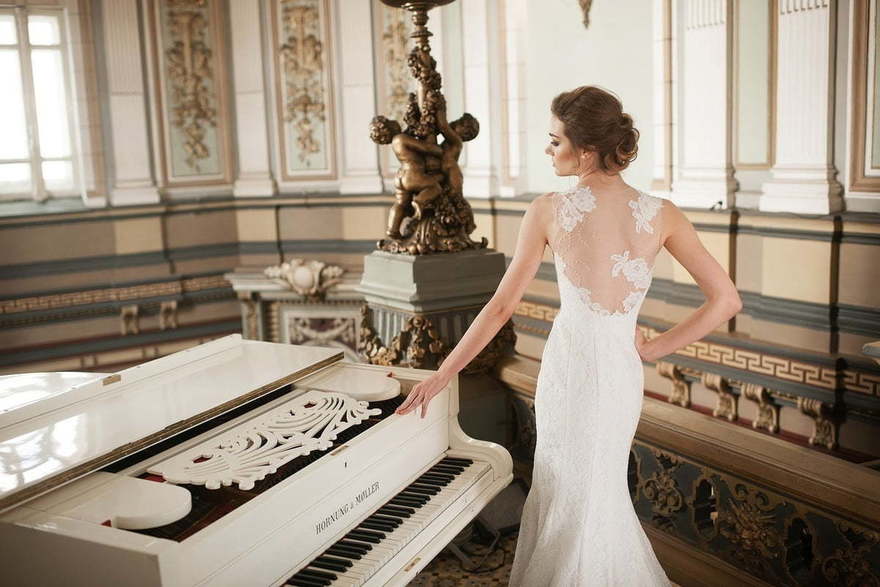 Свадебное платье Olivia. Силуэт Рыбка. Цвет Белый / Молочный. Вид 3