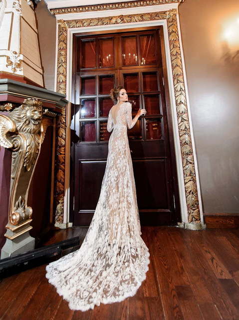 Свадебное платье Avril. Силуэт Рыбка, Прямое. Цвет Айвори / Капучино, Белый / Молочный, Персик / Оранжевый. Вид 2