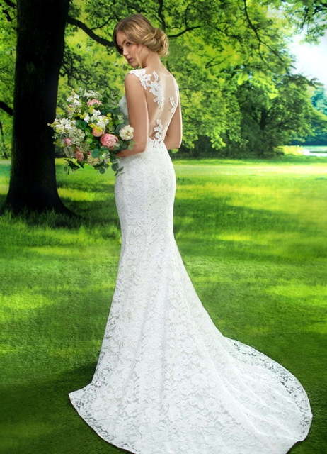 Свадебное платье Metcta. Силуэт Рыбка, Прямое. Цвет Белый / Молочный. Вид 2