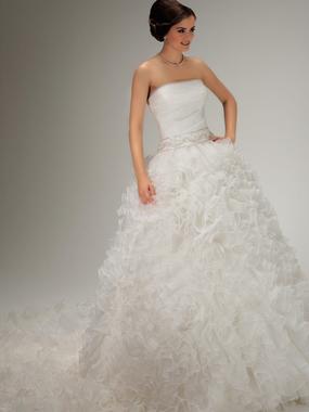 Свадебное платье 70240. Силуэт Пышное. Цвет Белый / Молочный. Вид 1