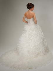 Свадебное платье 70240. Силуэт Пышное. Цвет Белый / Молочный. Вид 2