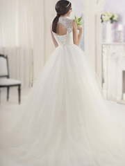 Свадебное платье Monna. Силуэт Пышное. Цвет Белый / Молочный. Вид 2