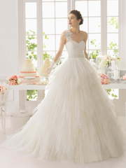 Свадебное платье Anouk. Силуэт Пышное. Цвет Белый / Молочный, Айвори / Капучино. Вид 1