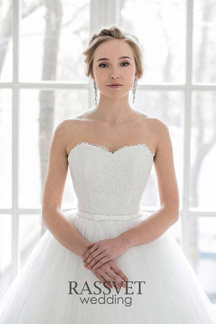 Свадебное платье Антарас. Силуэт Пышное. Цвет Белый / Молочный. Вид 3