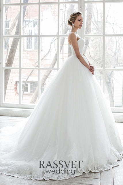 Свадебное платье Антарас. Силуэт Пышное. Цвет Белый / Молочный. Вид 5