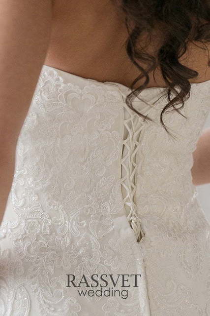 Свадебное платье Эмма. Силуэт Рыбка. Цвет Белый / Молочный. Вид 3