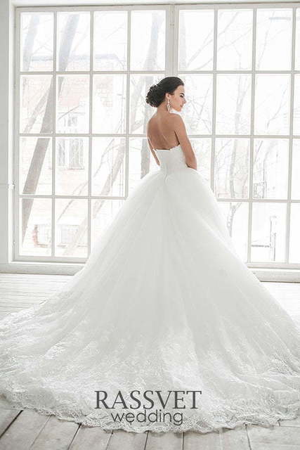 Свадебное платье Всеслава. Силуэт Пышное. Цвет Белый / Молочный. Вид 2