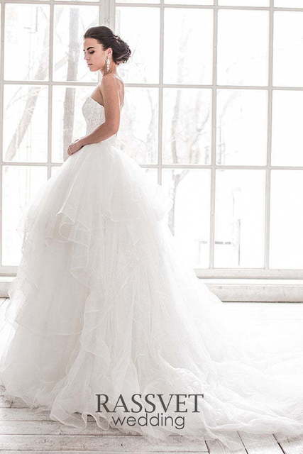 Свадебное платье Мартина. Силуэт Пышное. Цвет Белый / Молочный. Вид 4