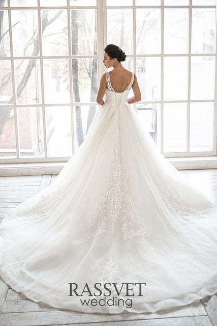 Свадебное платье Констанция. Силуэт Пышное. Цвет Айвори / Капучино, Белый / Молочный. Вид 2