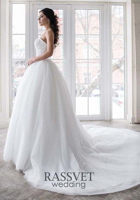 Свадебное платье Тиффани. Силуэт Пышное. Цвет Белый / Молочный. Вид 5