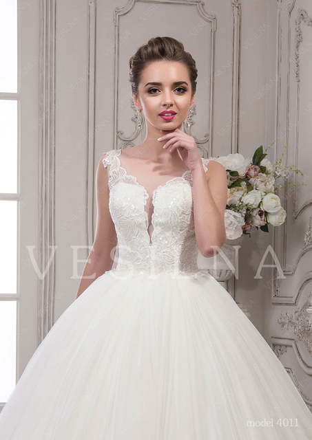 Свадебное платье 4011. Силуэт Пышное. Цвет Айвори / Капучино, Белый / Молочный. Вид 3