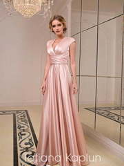 Свадебное платье Paloma. Силуэт Прямое. Цвет Персик / Оранжевый, оттенки Розового. Вид 1