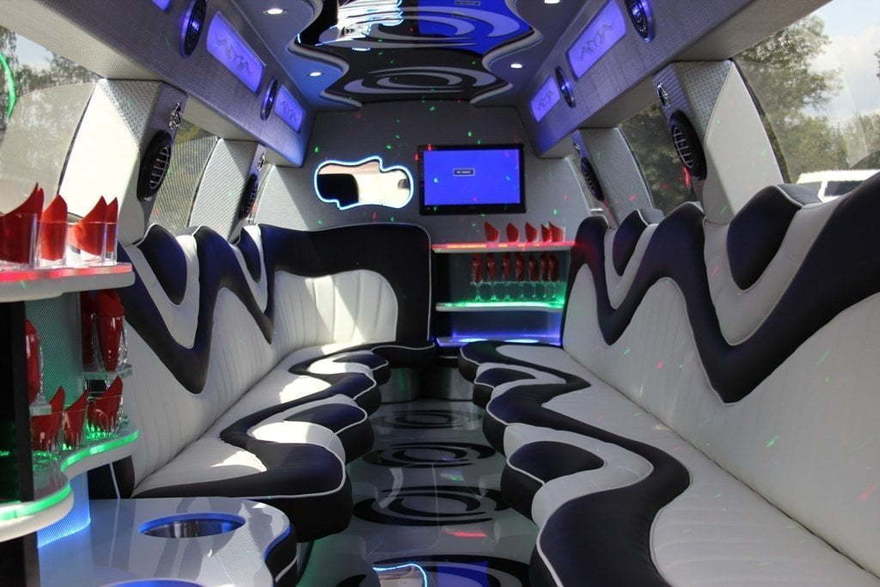 Лимузин Кадиллак Эскалэйд до 23 чел. от ЛимоФаворит 2