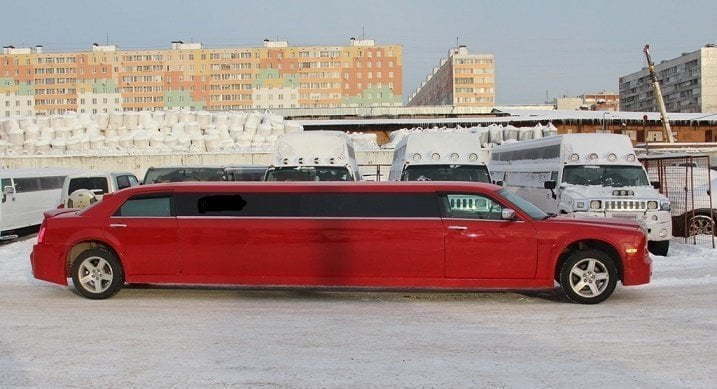 Красный лимузин Роллс-Ройс до 10 чел. от ЛимоФаворит 5