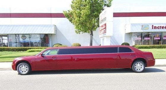 Красный лимузин Крайслер до 11 чел. от ЛимоФаворит 6