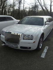 Лимузин Крайслер до 10 чел. от ЛимоФаворит 1