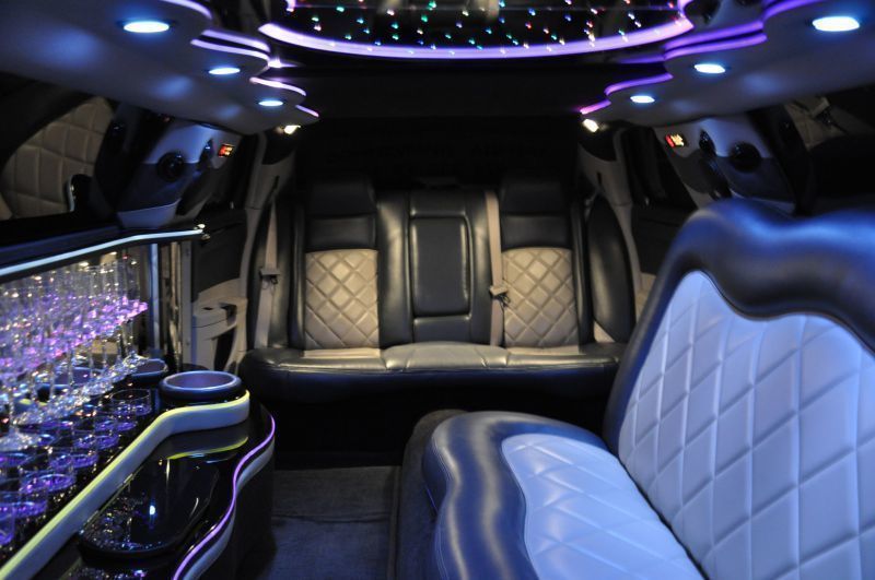 Белый лимузин Крайслер до 10 чел. от ЛимоФаворит 5