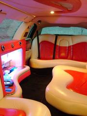 Лимузин Линкольн Таункар до 10 чел. от ЛимоФаворит 2