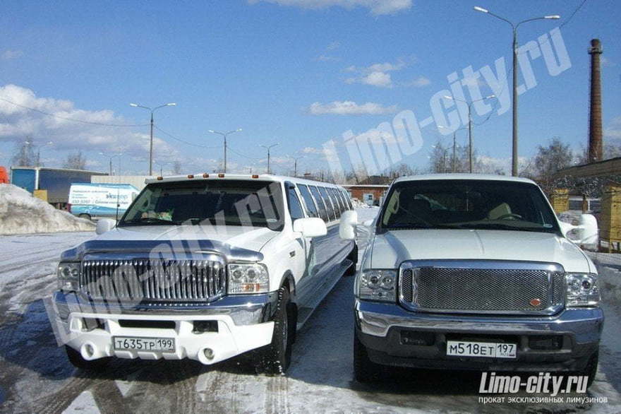 Форд Экскёршн до 28 чел., 2010 г. от Limo City 3