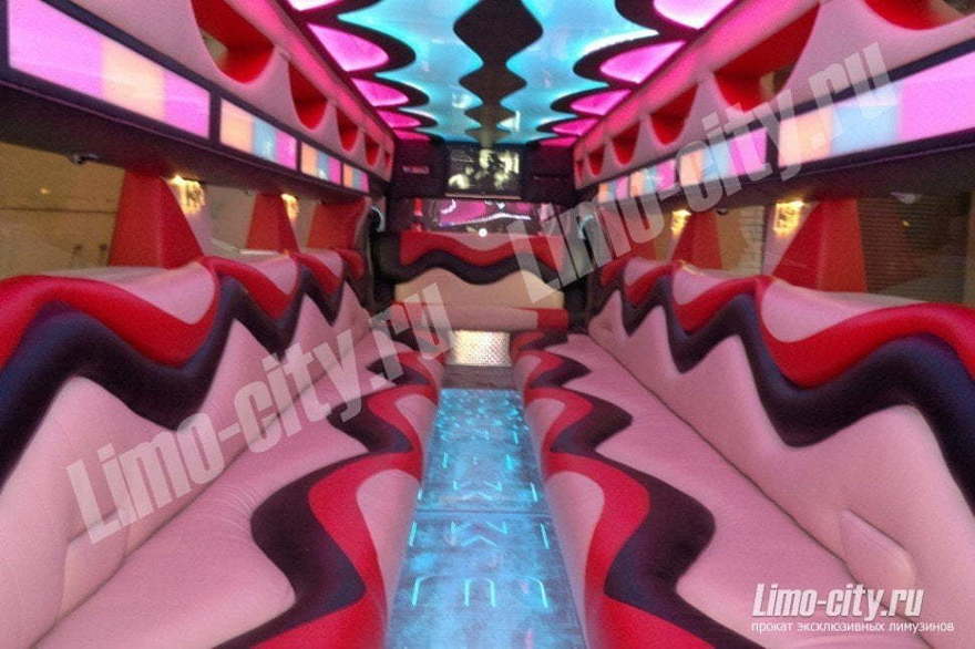 Хаммер H2 с высокой крышей до 30 чел., 2012 г. от Limo City 3