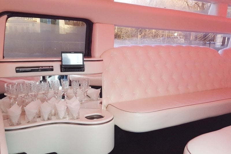 Хаммер с высокой крышей до 25 чел. от ЛимоФаворит 3