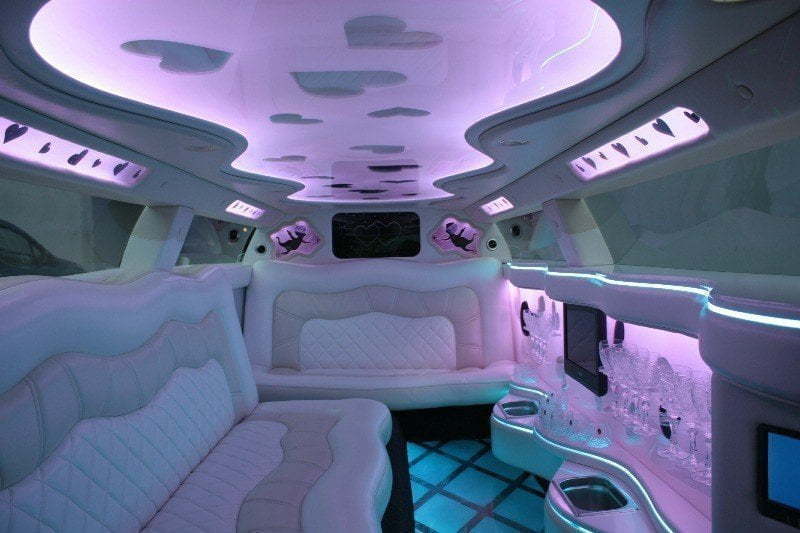 Лимузин Крайслер 300С до 10 чел. от ЛимоФаворит 2