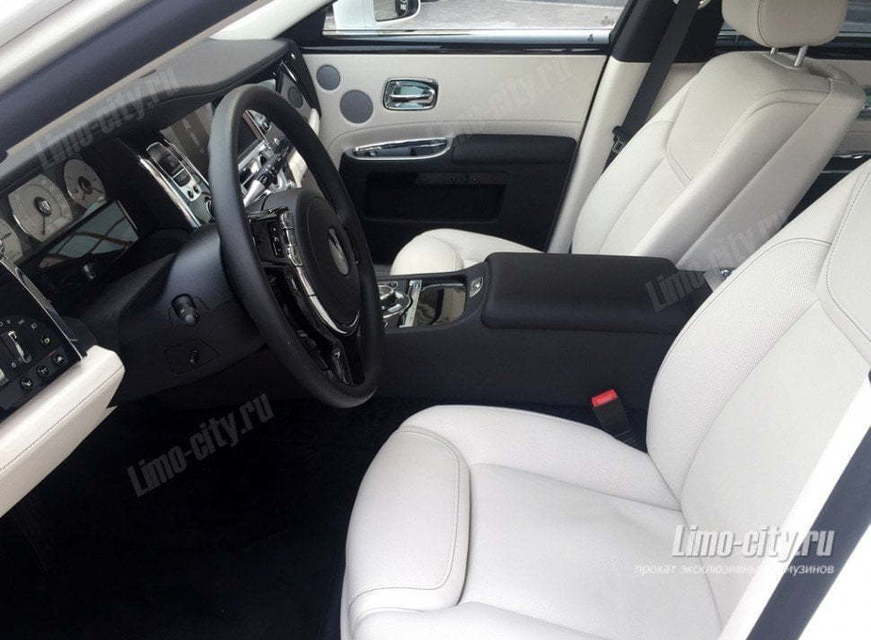 Роллс-Ройс до 4 чел., 2013 г. от Limo City 6