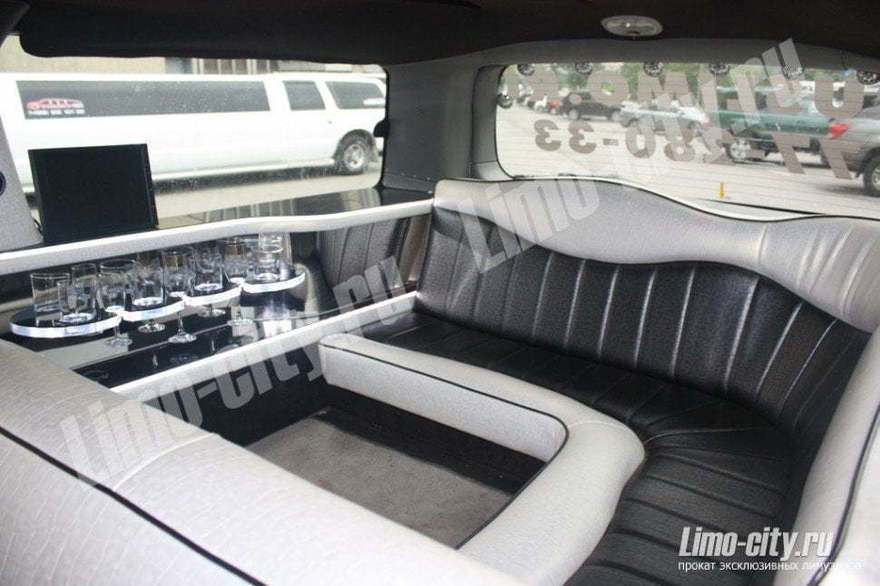 Форд экскершн реплика Роллс Ройс до 20 чел., 2014 г. от Limo City 4