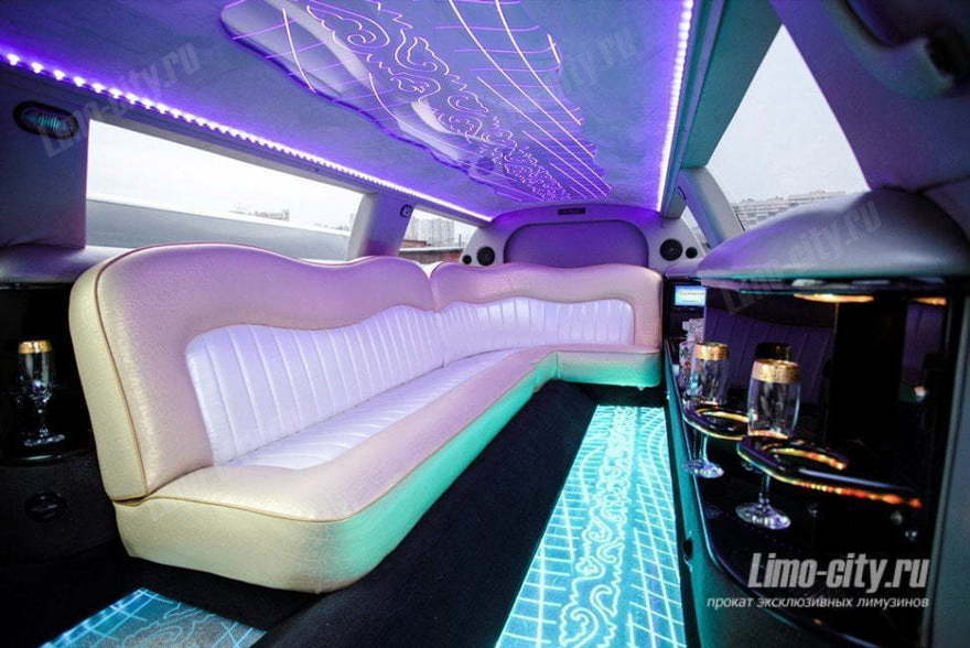 Лимузин Экскалибур фантом Айвери до 12 чел., 2015 г. от Limo City 2