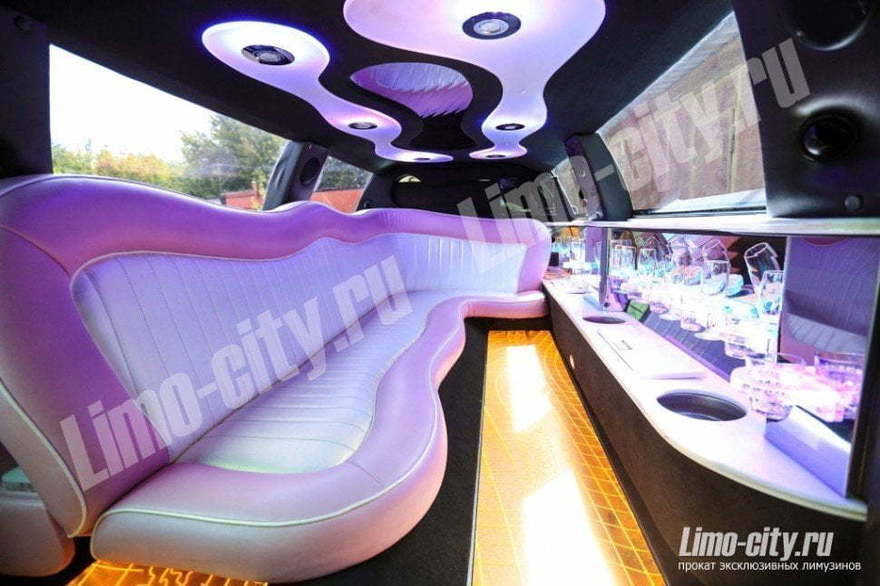 Лимузин Экскалибур фантом Мальвина до 12 чел., 2014 г. от Limo City 9