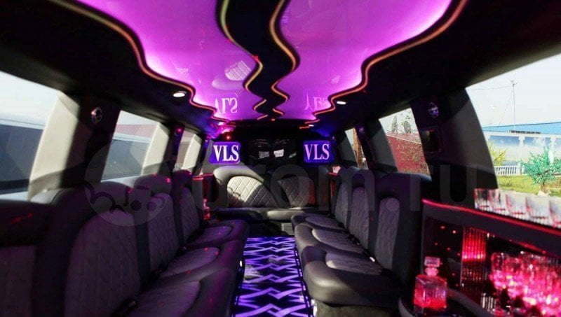 Черный лимузин Кадиллак Эскалэйд до 24 чел. от ЛимоФаворит 3